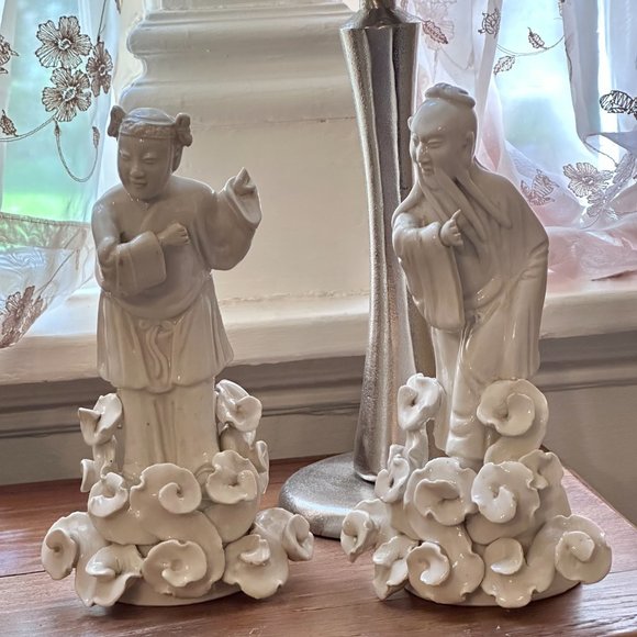 Pair of blanc de Chine porcelain figurines - Picture 2 of 16